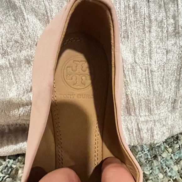 Tory Burch Pink and Black Flats with Gold Logo - Picture 6 of 6